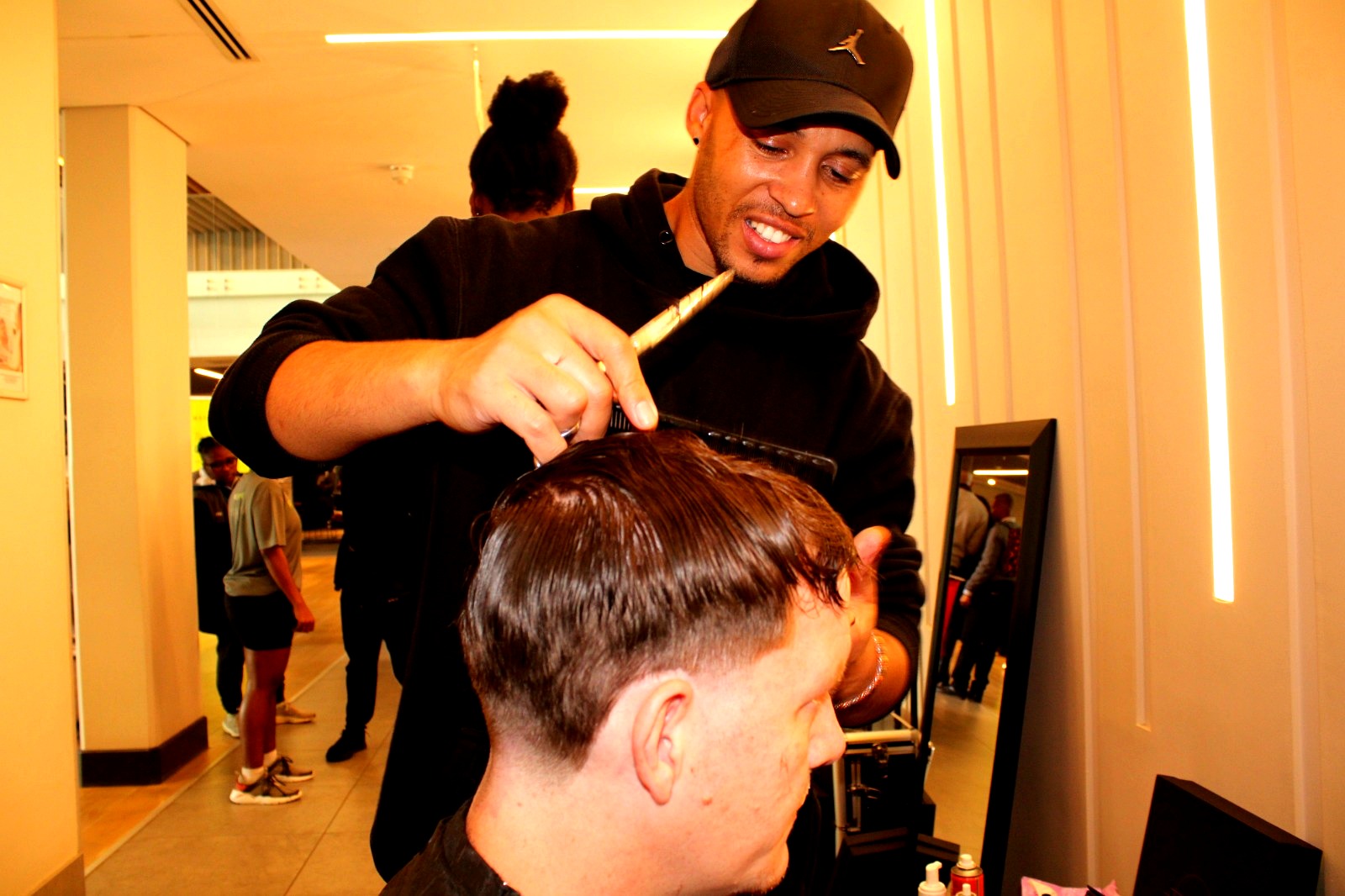 Classic Kings in-location cut